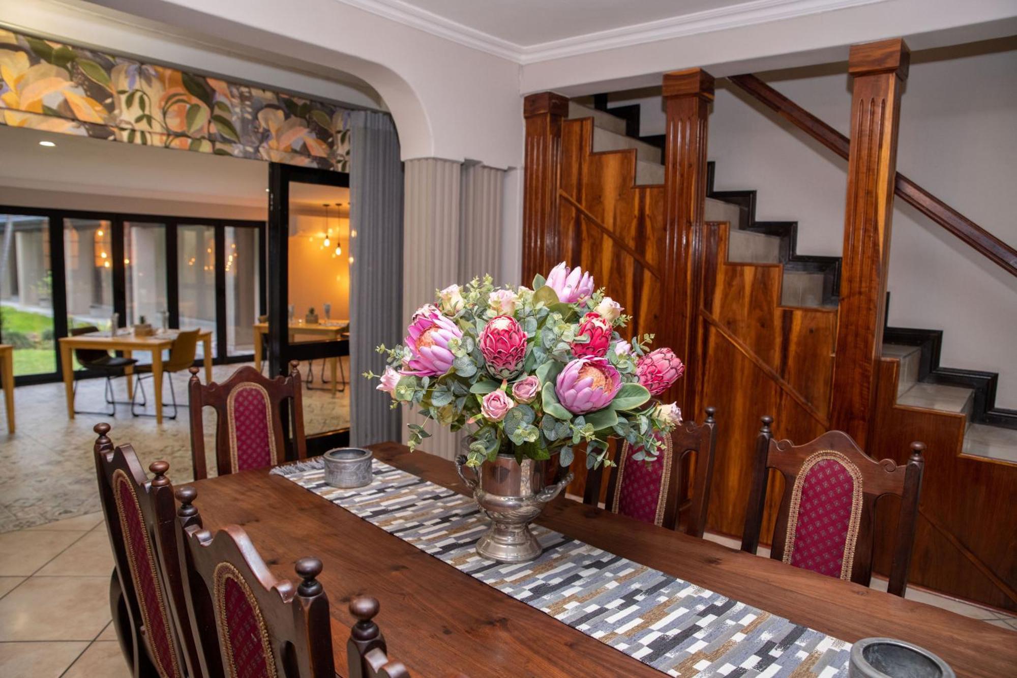 Iso'Bella Vita Guesthouse Палаборва Екстериор снимка