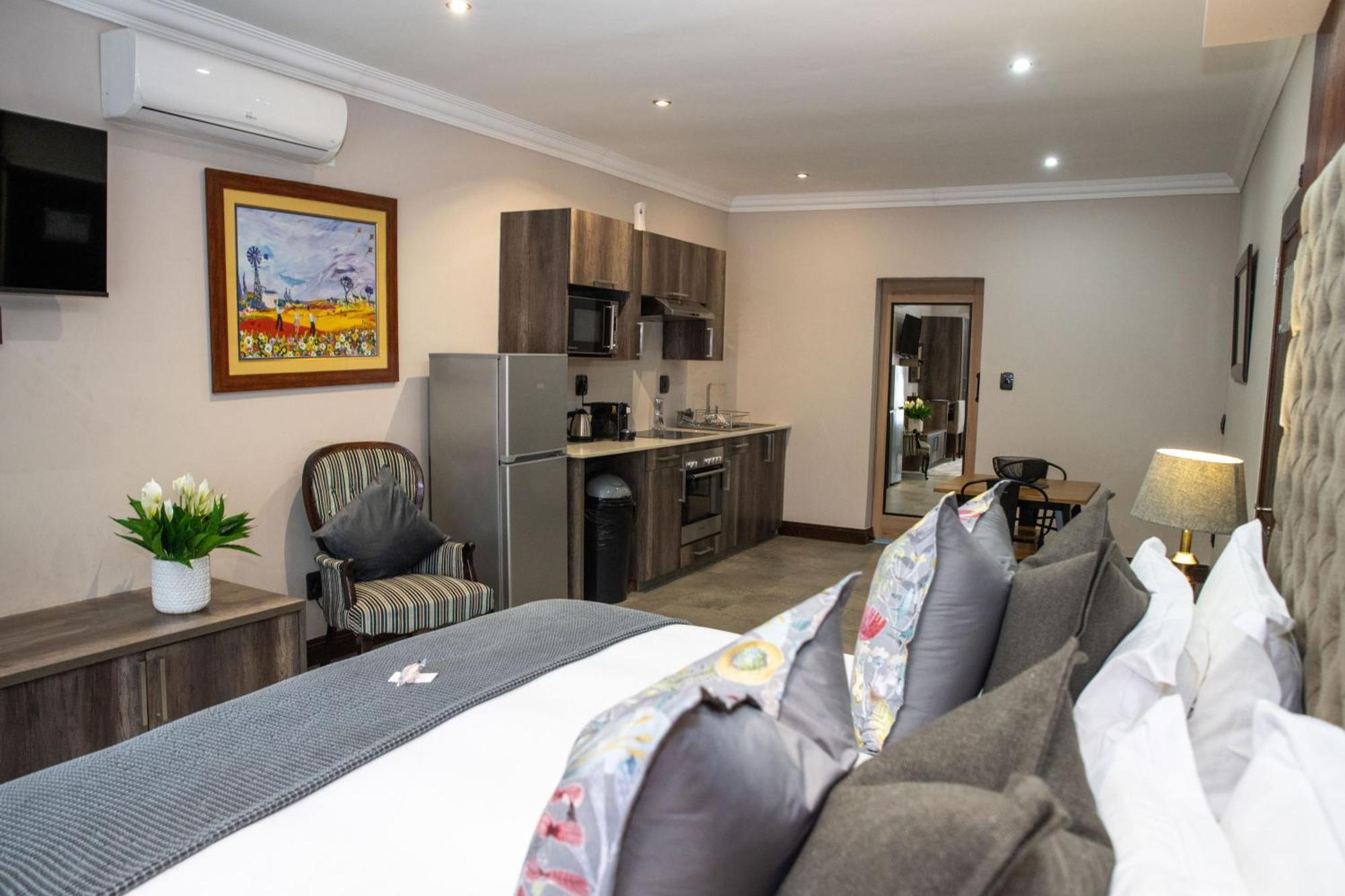 Iso'Bella Vita Guesthouse Палаборва Екстериор снимка