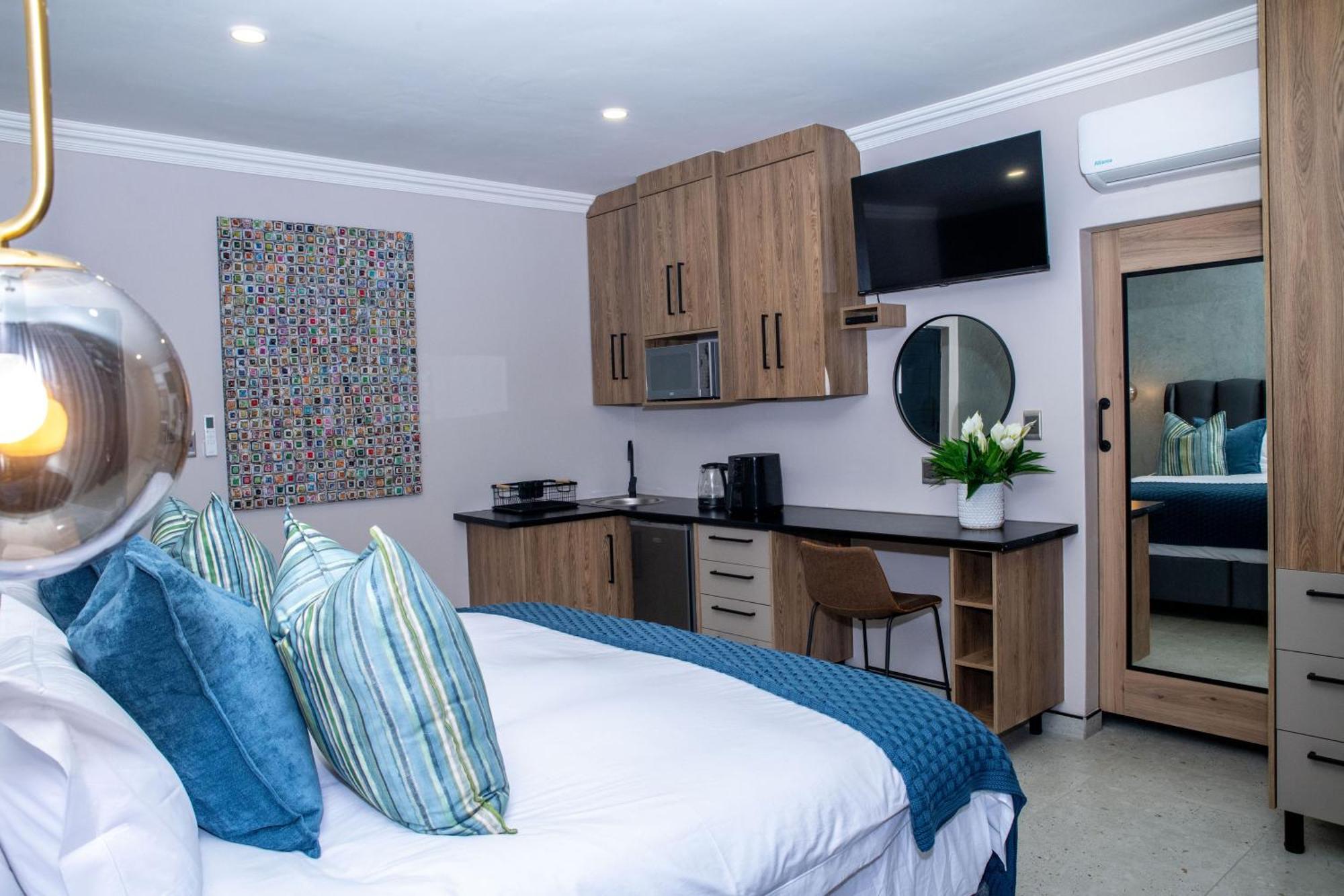 Iso'Bella Vita Guesthouse Палаборва Екстериор снимка